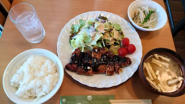 食事と珈琲の店 JUN