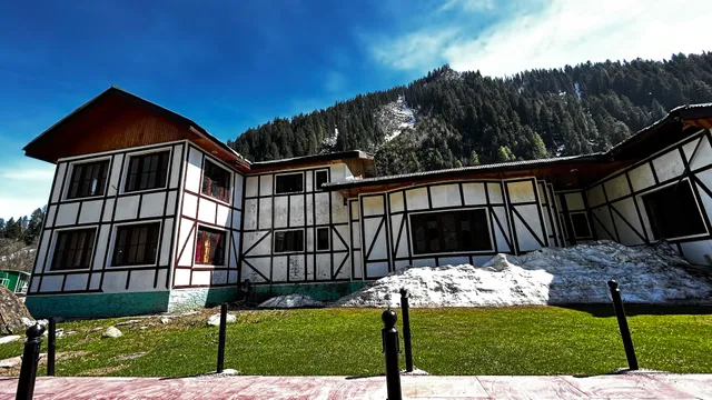 Youth Hostel Sonamarg