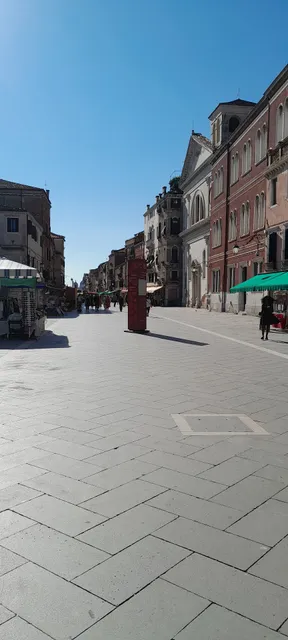 Via Giuseppe Garibaldi, 1252