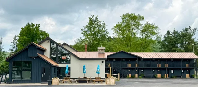 The Lincoln Boutique Motel