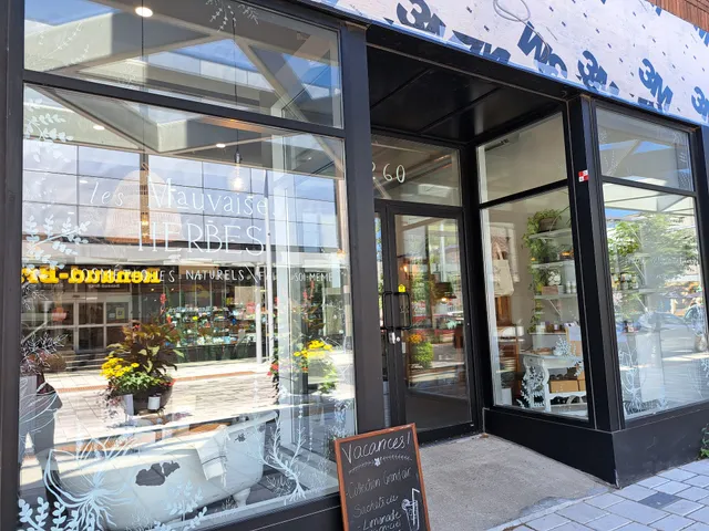 Les Mauvaises Herbes