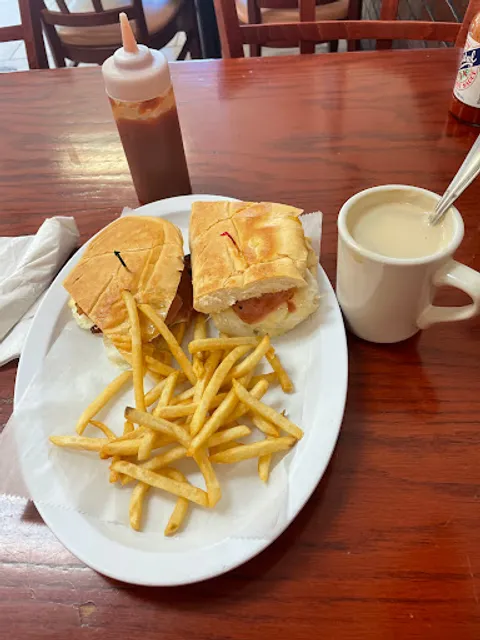 Sazón & Sabor Latino Restaurant