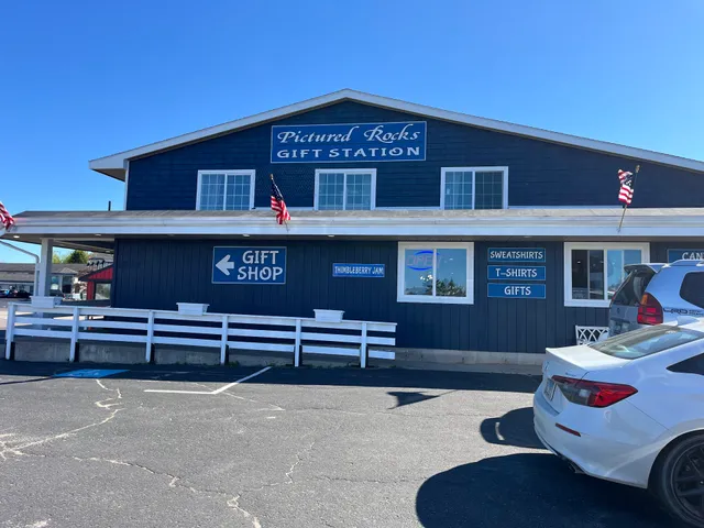 Pictured Rocks Gift Company