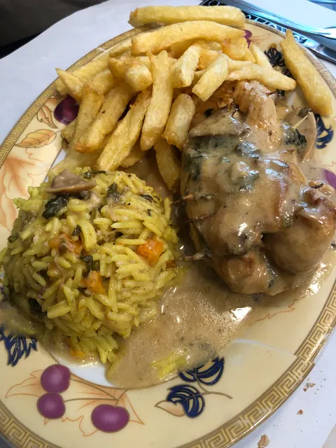 مطعم الانتصار