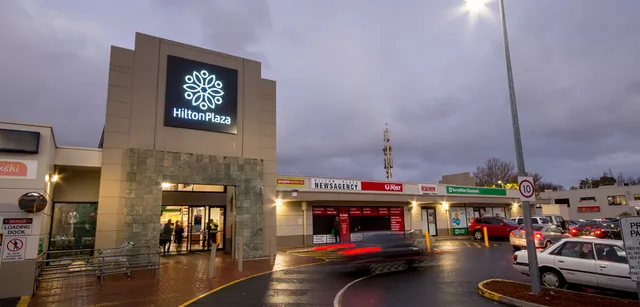 Hilton Plaza