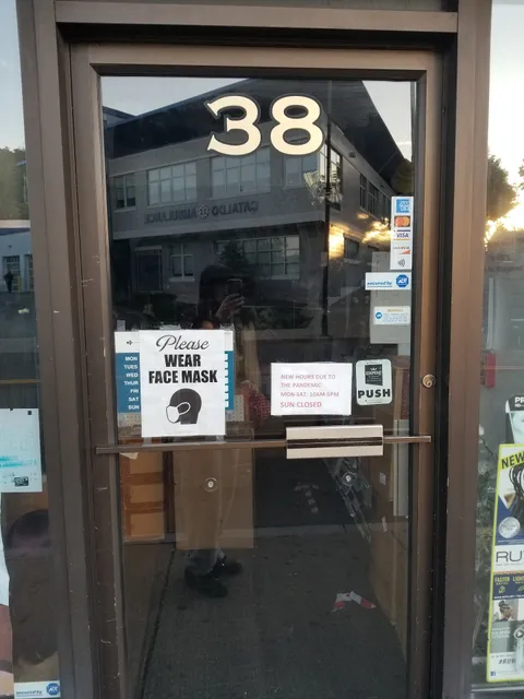 Franklin International Beauty Store