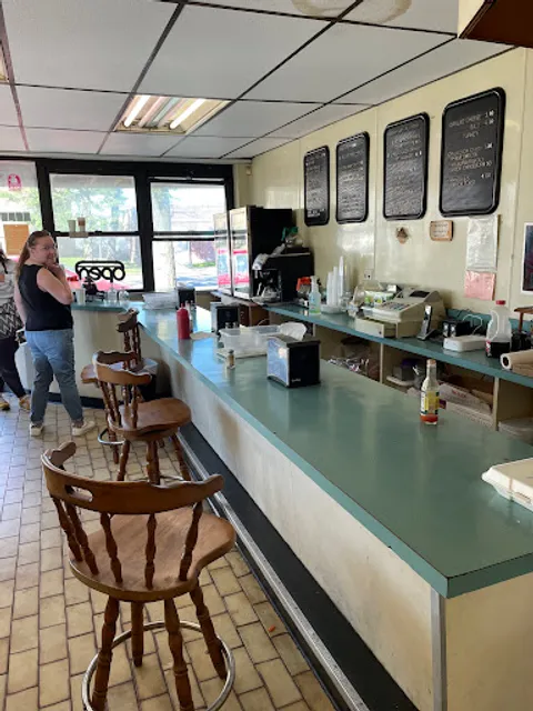 Kevin's Coffee Shop / FAN Coffee Shop