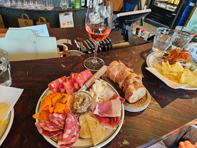 Montrose Cheese & Wine