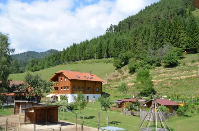 Reiterbauernhof MAHO