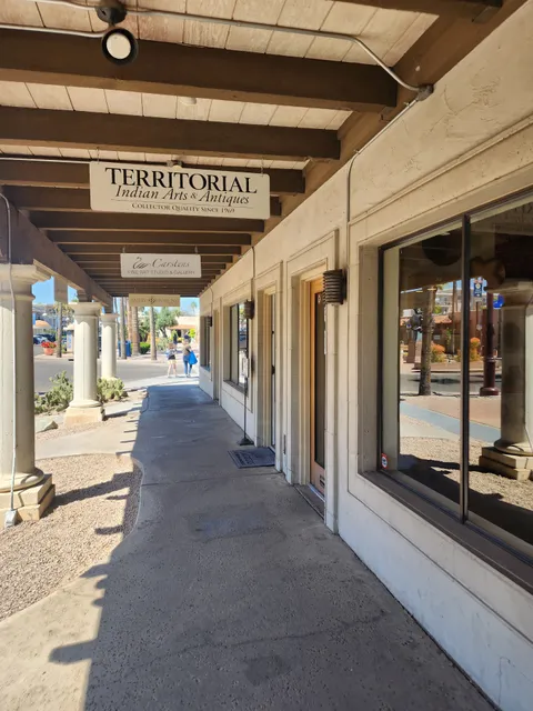 Territorial Indian Arts & Antiques