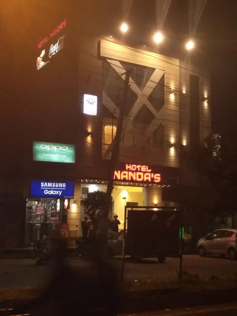 OYO 44541 Hotel Nanda