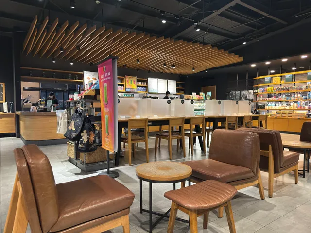 STARBUCKS Tainan Haidian Shop