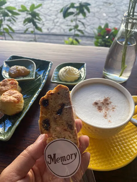 Memory Cafe & Guesthouse