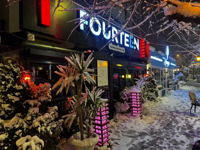 FOURTEEN YENİ NESİL MEYHANE PUB