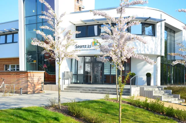 Familienzentrum SPATZ 21