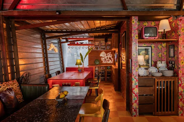 ข้าวต้มกุ๊ยรวยมิตร สาทร 10 : RUAY MITR Sathorn 10