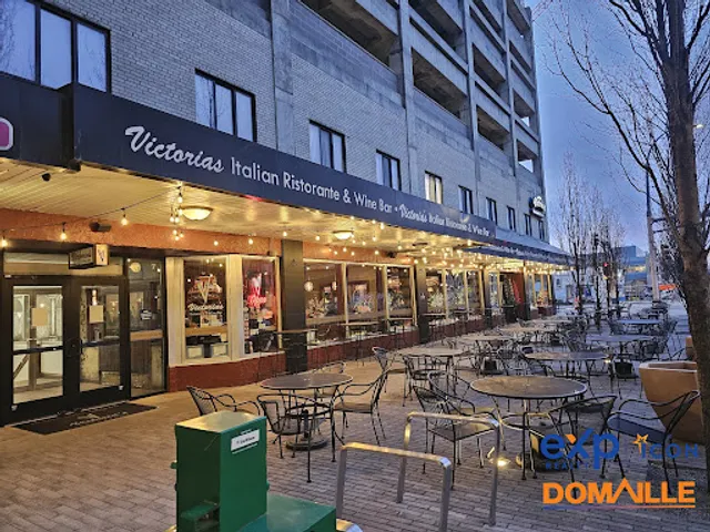 Victoria's Restaurant & Wine Bar