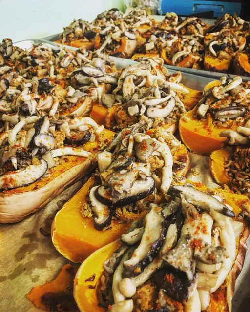 GAIA'S PLANT-BASED KITCHEN