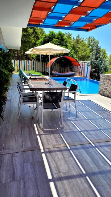 Villa elif üzümlü