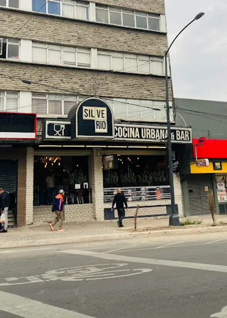 Silverio Cocina Urbana y Bar