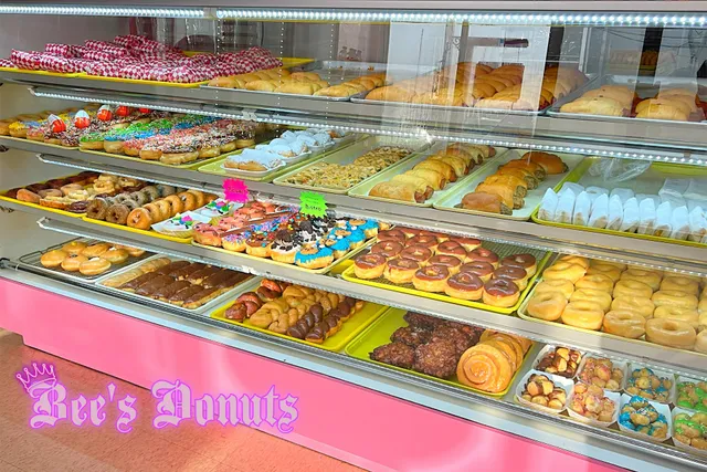 Bee’s Donuts