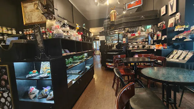 Chocolate Boutique Café.