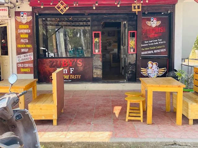 Zuby’s Fast N Foodious