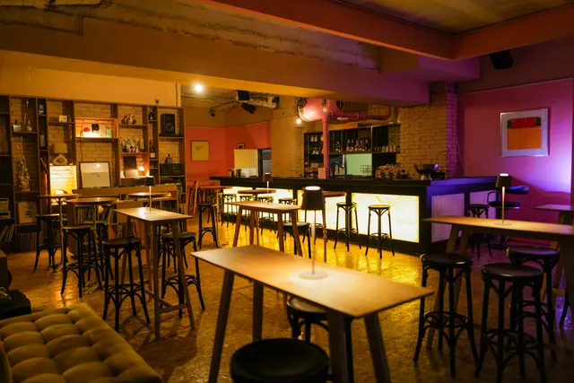 Graf Rumford Bar & Galerie