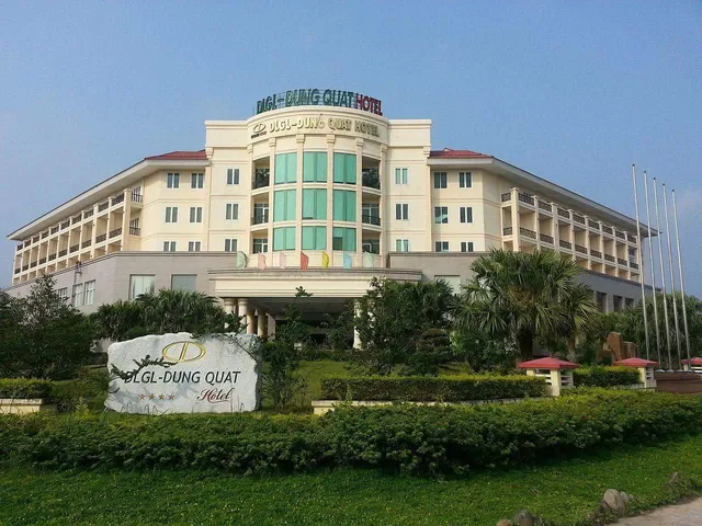 Khách sạn Đức Long Gia Lai