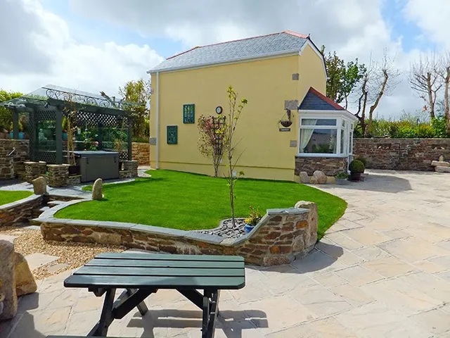 Old Railway Yard B&B