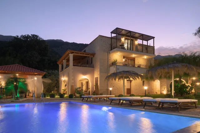 Geroulios Kastro, a Grand Estate