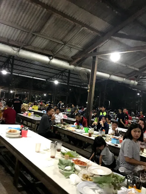 Sate Maranggi & Sop Iga Bakar Hj. Tati Sumiati