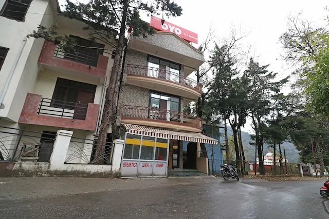 Flagship Hotel Reeva