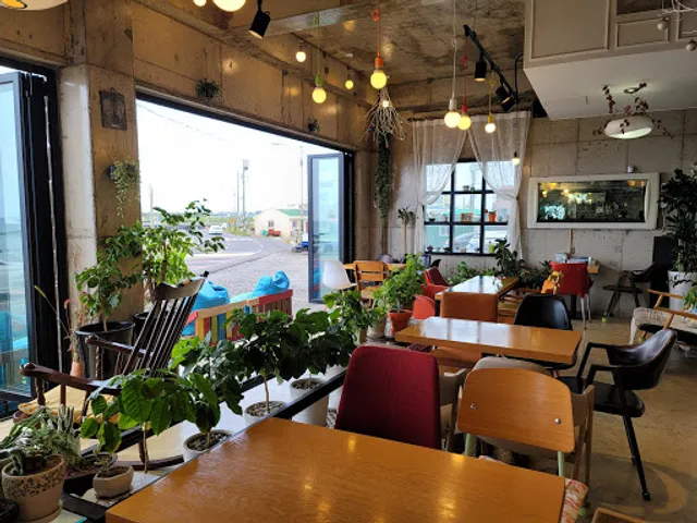 해난디아장 (Haenandi Ajang)