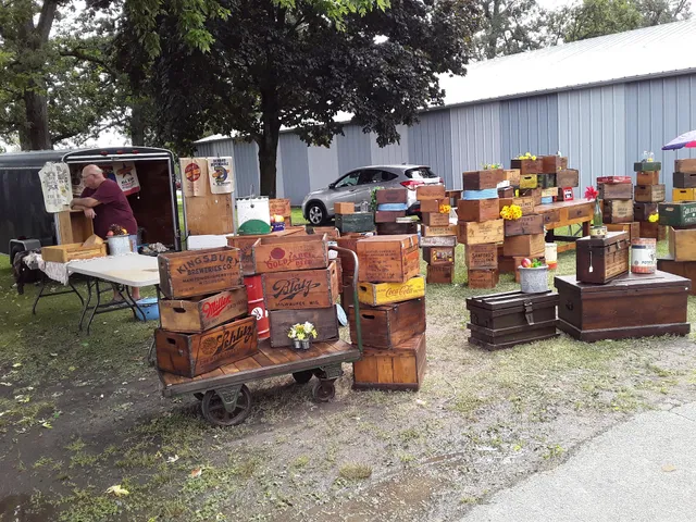 Sunday at Sandwich Antiques Show