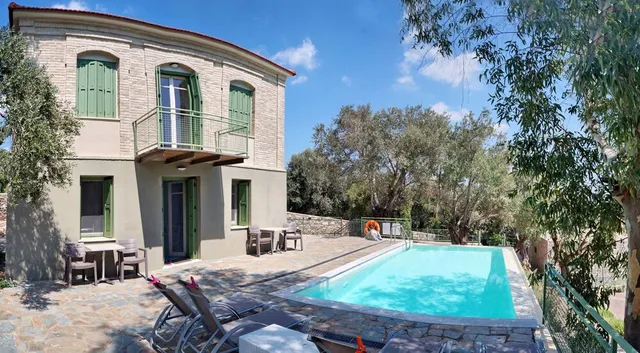 Ouzo Villas Traditional Villa