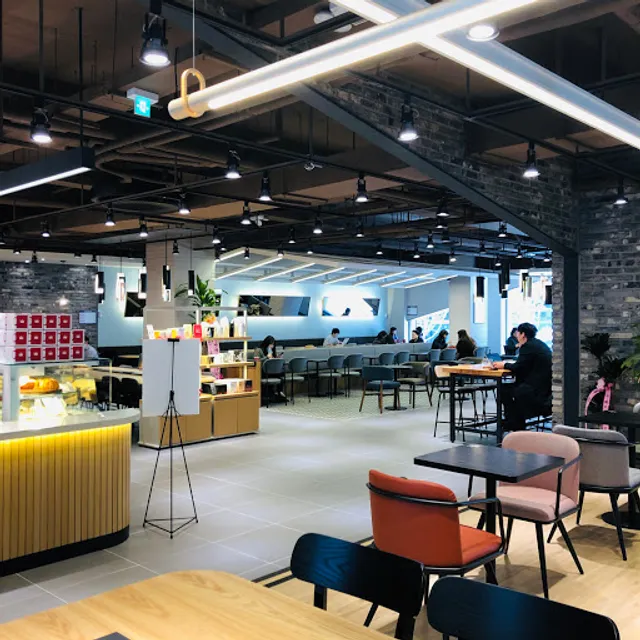 할리스커피 화정역점