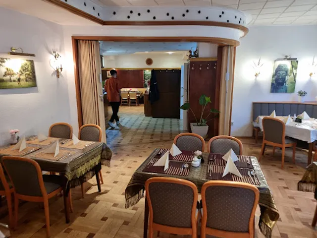 Sawanya's Thai-Restaurant