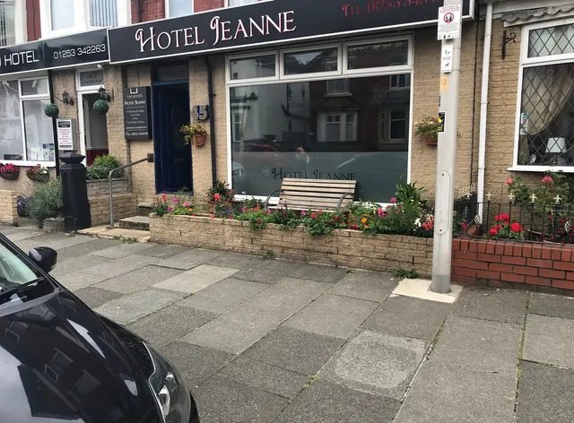 Hotel Jeanne