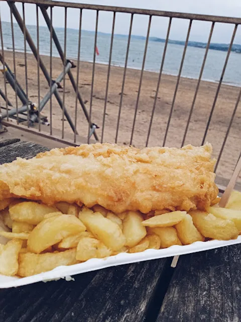 Harbour View Cafe & Chip Shop