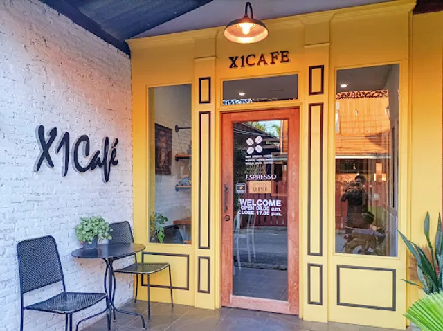 เอ็กซ์วันคาเฟ่