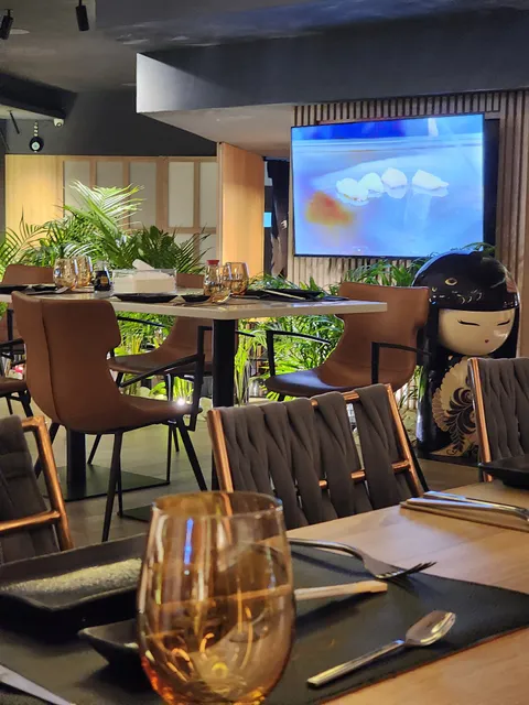 Uchico Sushi & Teppanyaki