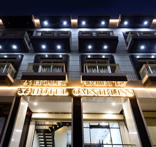 Hotel Omnibliss