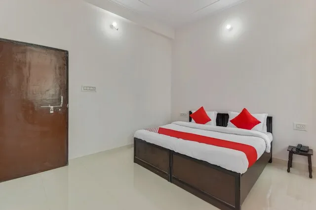 OYO 47674 Bhanupriya Resort