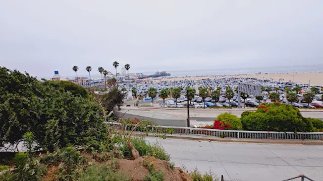 Santa Monica Beach Parking