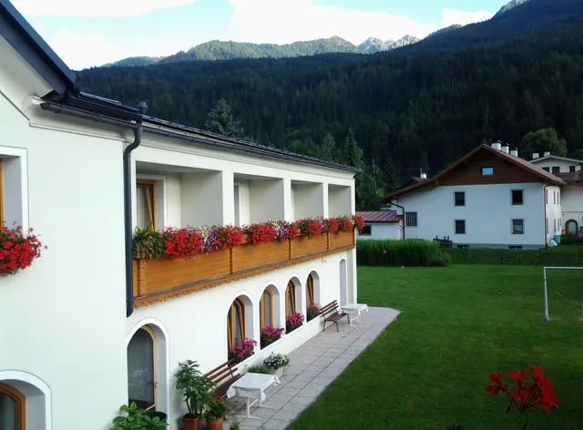 Pension Adelheid - Inh. Angelika Niederegger