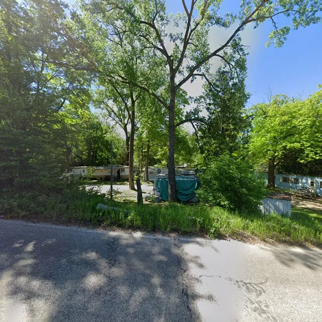 Four Seasons Resort LLC