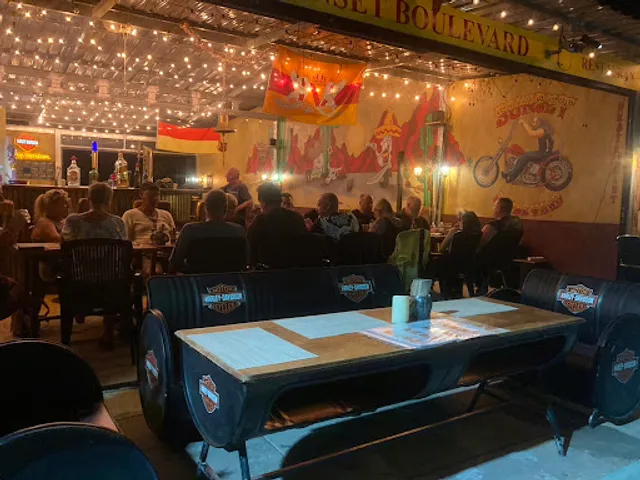 Sunset Boulevard Khao Lak - German and Thai Restaurant