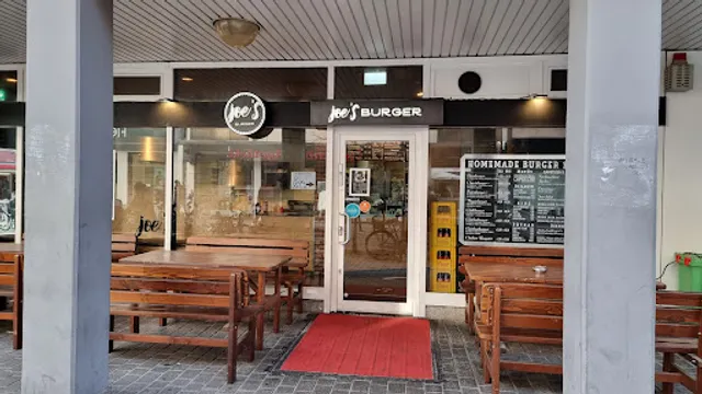 Joe's Burger