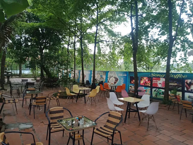 Hoàng Phương Coffee